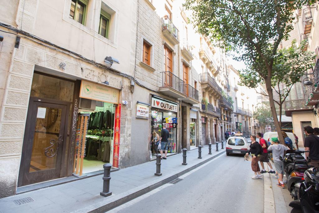 Ainb Las Ramblas-Colon Apartments Barcelona Exterior foto