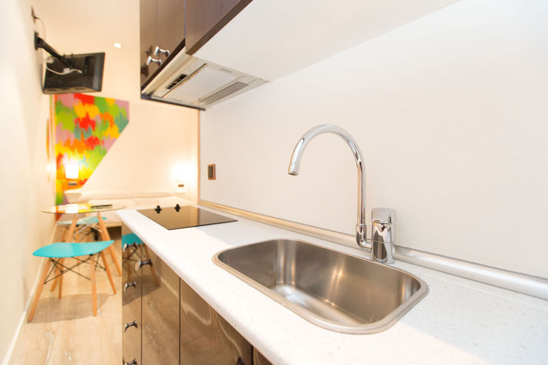 Ainb Las Ramblas-Colon Apartments Barcelona Exterior foto